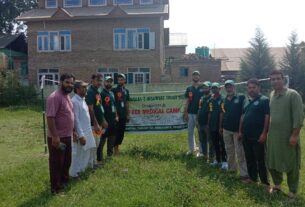 Dr. Bilal Ahmad Bhat Commends Ehsaas-e-Insaniyat Trust's Free Medical Camp in Wuyan