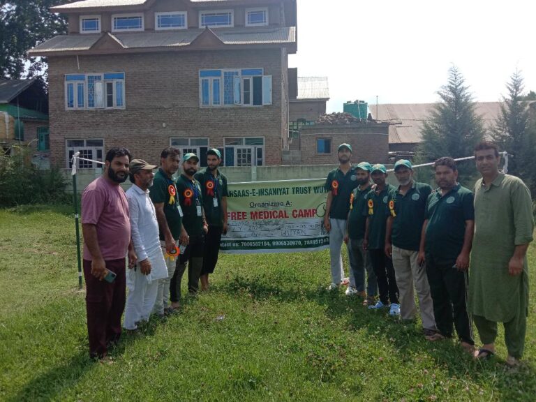 Dr. Bilal Ahmad Bhat Commends Ehsaas-e-Insaniyat Trust's Free Medical Camp in Wuyan