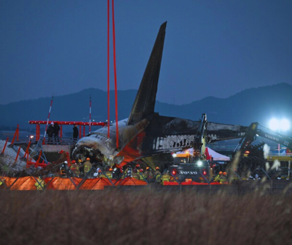 Jeju Air Crash: Survivor Recalls Awakening to Rescue, Staff Prioritize Trauma Care