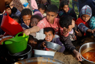 Gazans Face Panic and Skyrocketing Prices as Israel Blocks Aid Entry