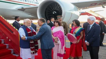 PM Modi Arrives in Mauritius for Two-Day State Visit, Strengthening Historic Ties