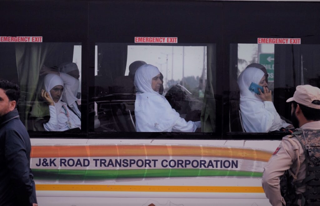 All Haj Flights from Jammu & Kashmir Cancelled Till May 14: Pilgrims Urged to Stay Calm and Stay Updated