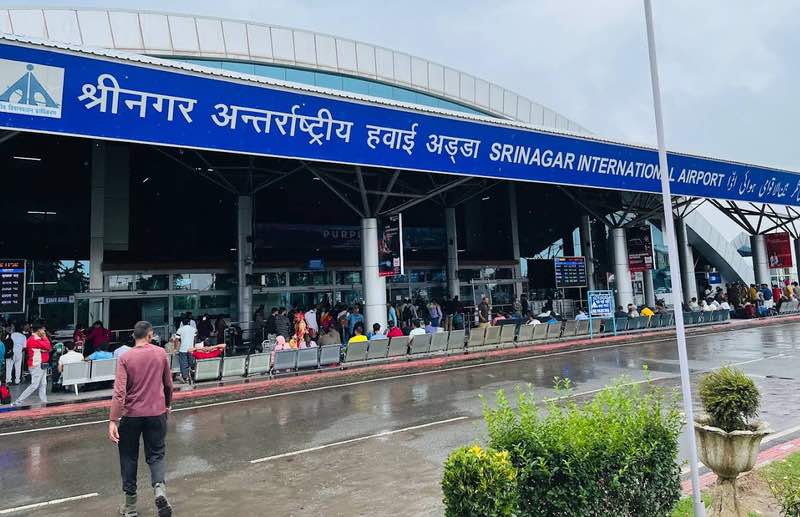 Srinagar Airport Suspends Civilian Flights Today Amid Military Operation
