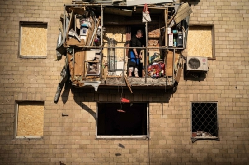 Tragedy Strikes Kharkiv as Hope for Peace Grows Dim
