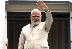 PM Modi Begins Visit to UK and Maldives Promises Stronger Bonds and Shared Progress