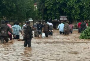 Over 5,000 People Moved to Safety in Flood-Hit Jammu & Kashmir: A Race Against Time and Nature