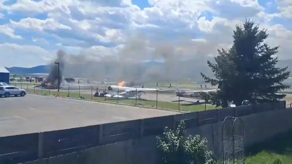 Small Plane Crashes Into Parked Aircraft at Montana Airport, Sparking Fierce Fire — Miraculously, All Survive