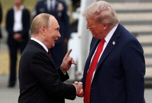Trump Urges Ukraine to ‘Make a Deal’ with Putin, Sparking Outrage and Uncertainty