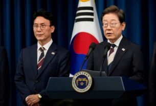 Massive Data Centre Fire Paralyzes South Korea's Government Services: PM Issues Apology