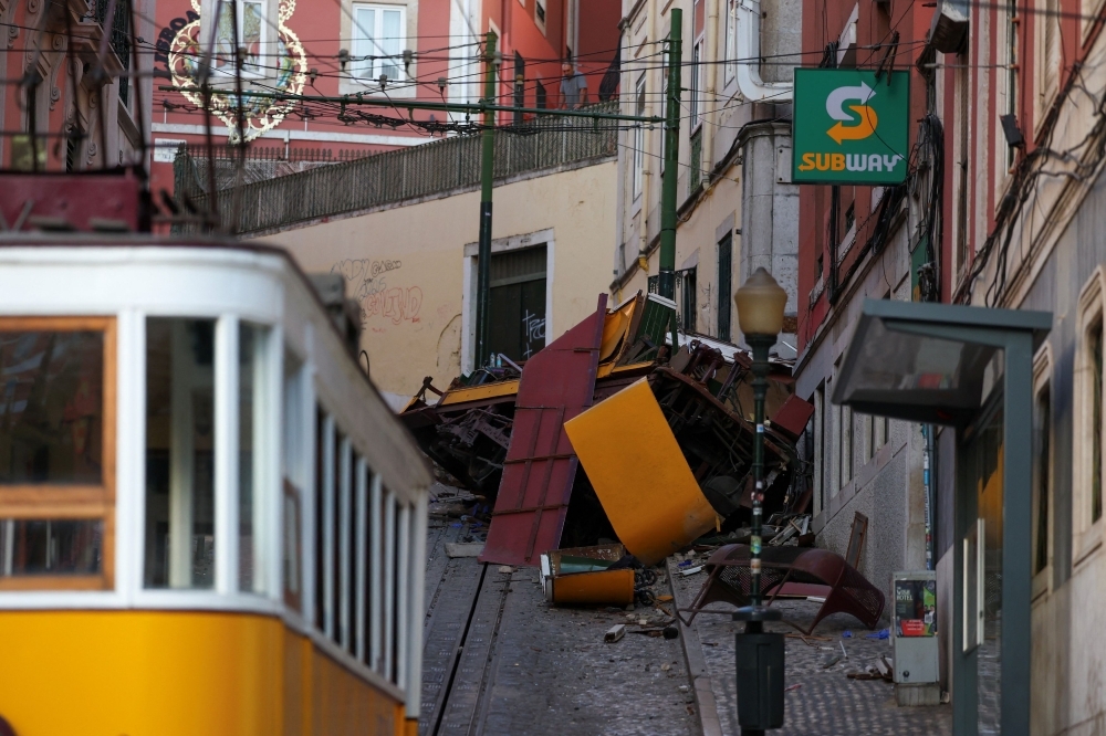 Lisbon Funicular Tragedy: 16 Lives Lost, Foreign Tourists Among Victims — A City in Mourning and Search for Answers