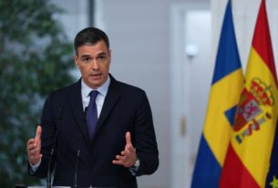 Spain Pushes EU to End 40-Year-Old Daylight Saving Time Practice, Citing Health and Energy Concerns