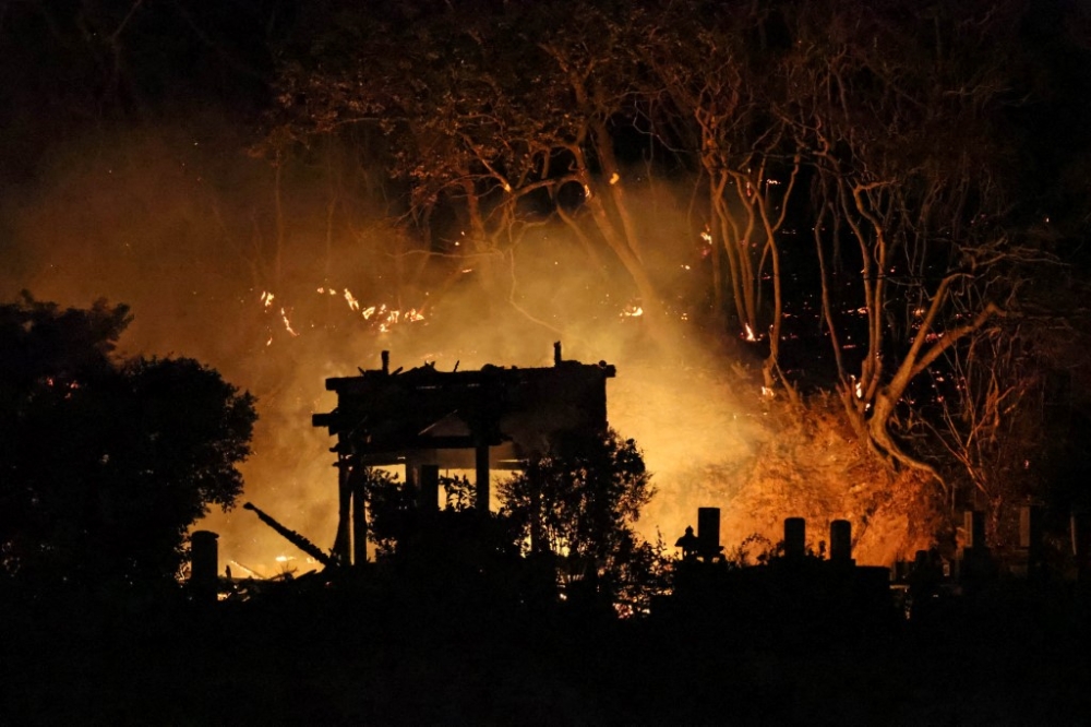 Japan Fire Crisis: One Missing and 175 Evacuated as Massive Blaze Tears Through Oita