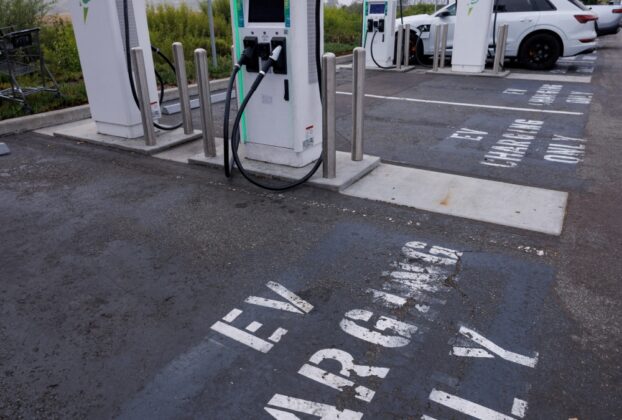 Sri Lanka Urges EV Owners to Rethink Charging Habits Amid Growing Energy Strain