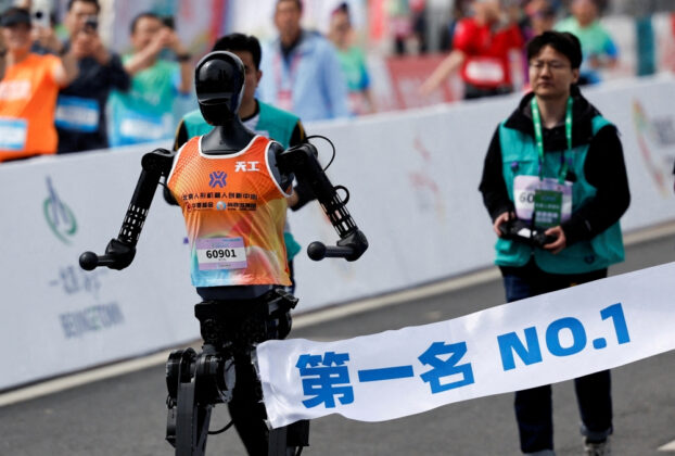 China’s AI Dreams Hit the Ground Running as Humanoid Robots Take on Beijing Half-Marathon