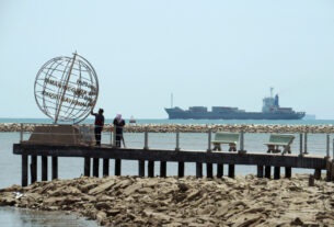 Indonesia reassures no tolls for ships in the malacca strait after global concern