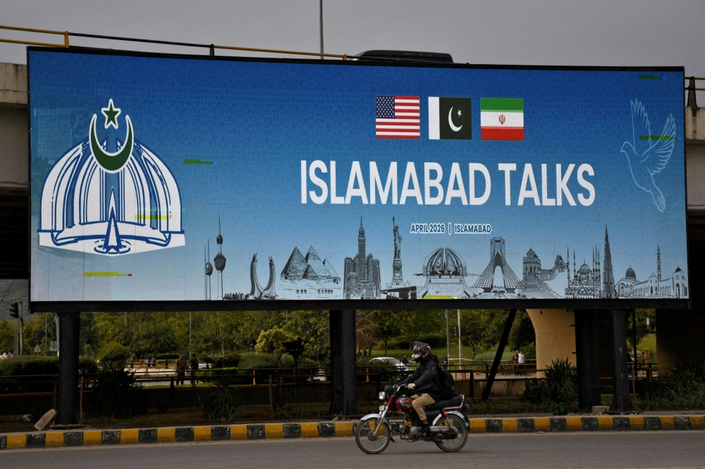 Pakistan Pushes to Restart US-Iran Talks, Aims to Extend Ceasefire for Diplomacy