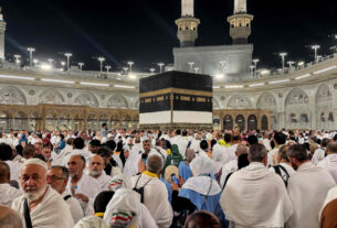 pilgrims begin sacred hajj in mecca amid regional tensions and rising heat