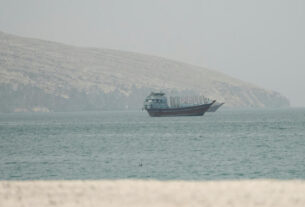 Iran warns ships crossing Strait of Hormuz without approval may face action