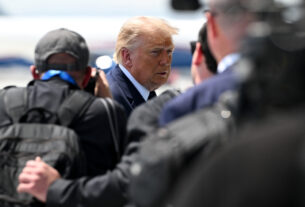 Trump Criticizes Spain and Revives Greenland Ambitions During Nato Summit