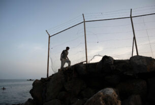 Italy Temporarily Suspends Schengen Measures with Spain Over Ceuta Migrant Surge