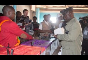 Zambians head to the polls hoping for peace, economic relief and a better future