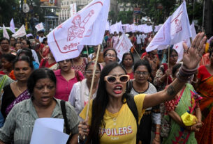 India’s Election Commission Faces Fresh Pressure as Opposition Demands Action Against Chief Poll Official