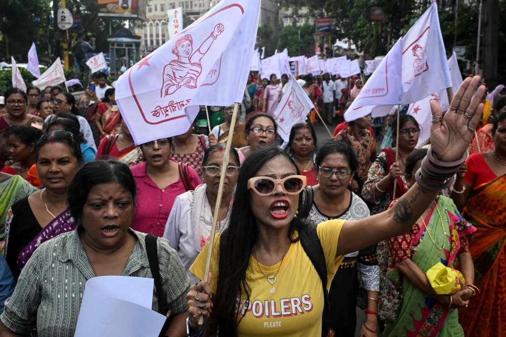 India’s Election Commission Faces Fresh Pressure as Opposition Demands Action Against Chief Poll Official