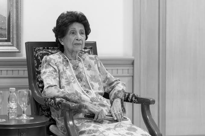 Tun Dr Siti Hasmah dies at 100, leaving behind a legacy of service, medicine and compassion