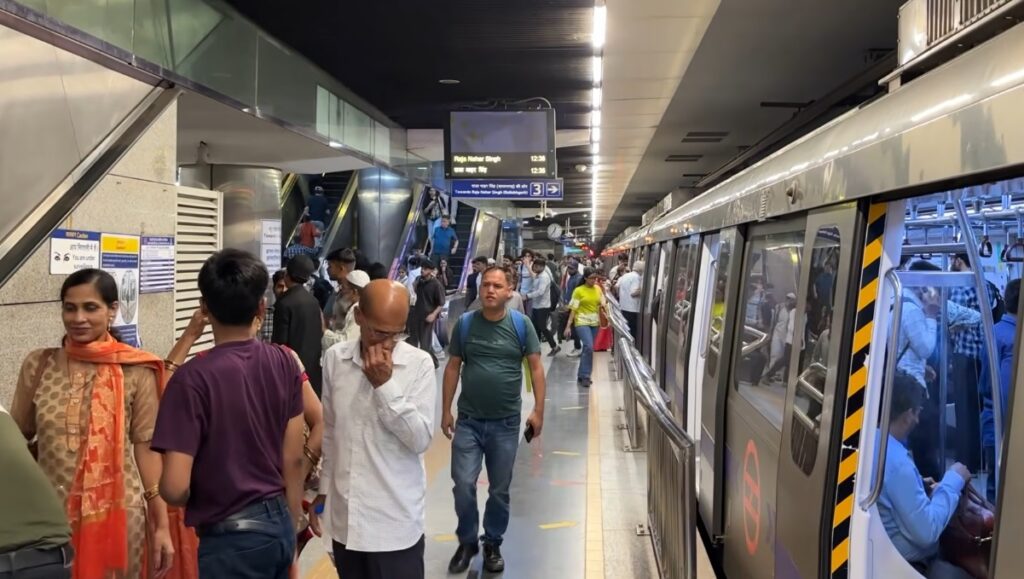 Delhi Metro Shuts 12 Stations as Jantar Mantar Protest Triggers Security Restrictions