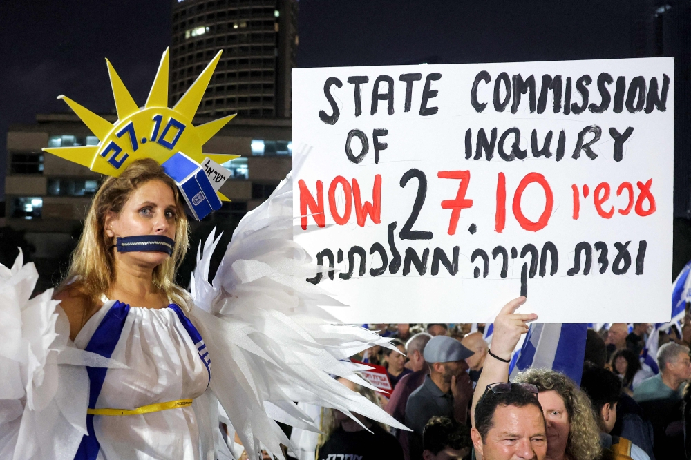 Thousands Rally Against Netanyahu Ahead of Crucial Israeli Election