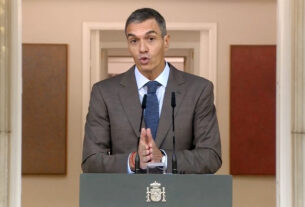 Spain’s PM calls snap election after housing bill defeat