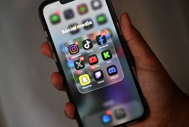 Greece passes social media ban for children under 15